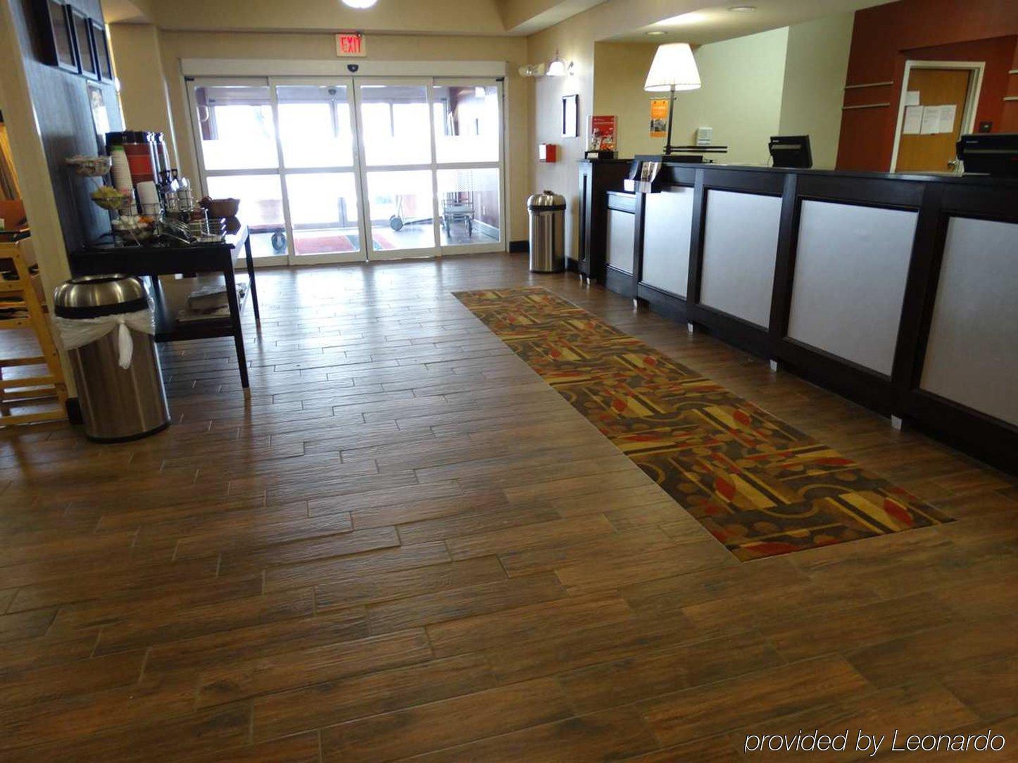 Wingate By Wyndham Steubenville Exterior photo